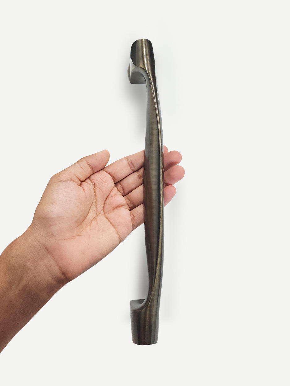 Front Door Handle – HERON