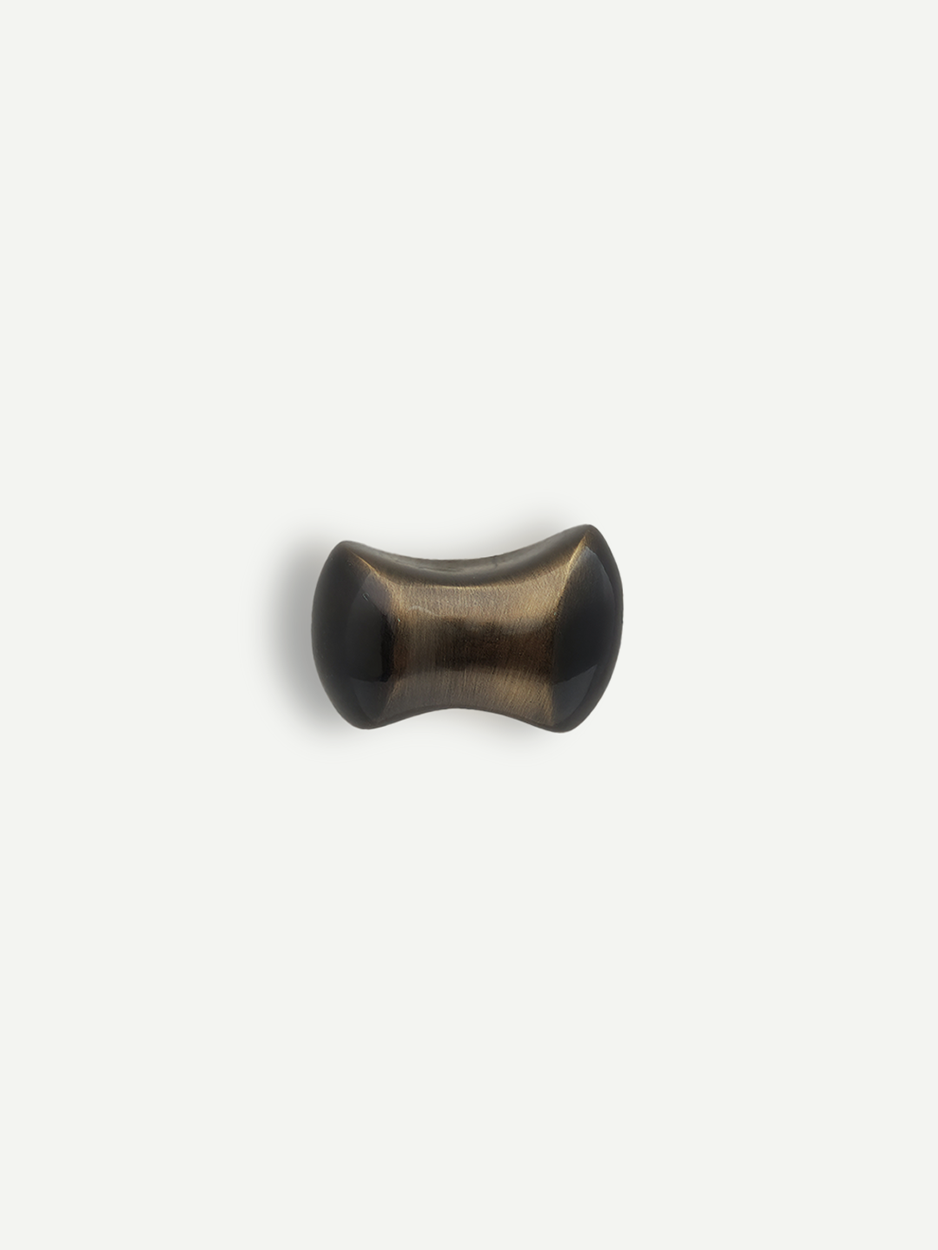 Luxury brass cabinet knobs for kitchen and furniture in bronze