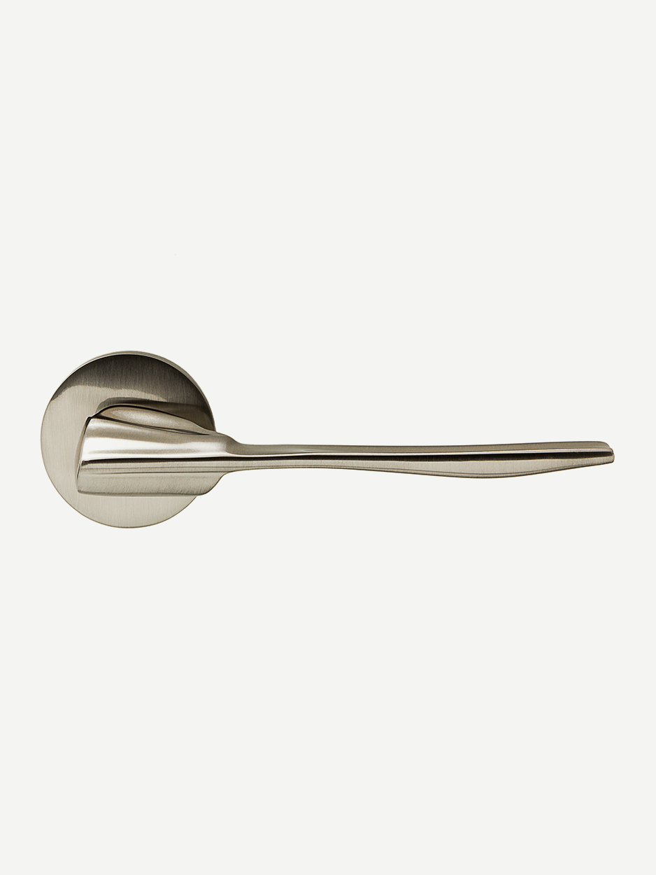 High-end brass lever handle inspired by modern interior design