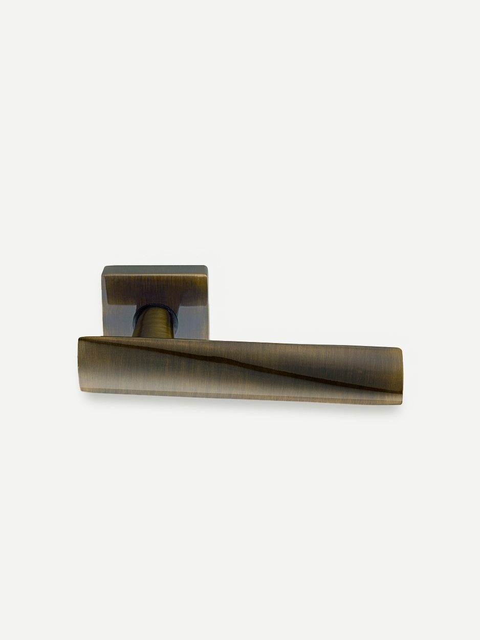 GLOSSY BRONZE VOSS LEVER HANDLE PREMIUM DECORATIVE HARDWARE FOR HOME INTERIOR DESIGN - GLITTERS HARDWARE 