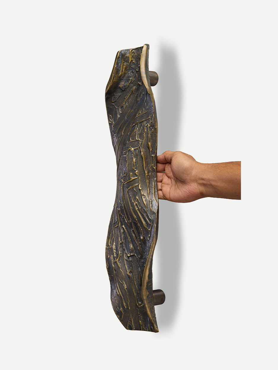 Front Door Handle –  XYLEM